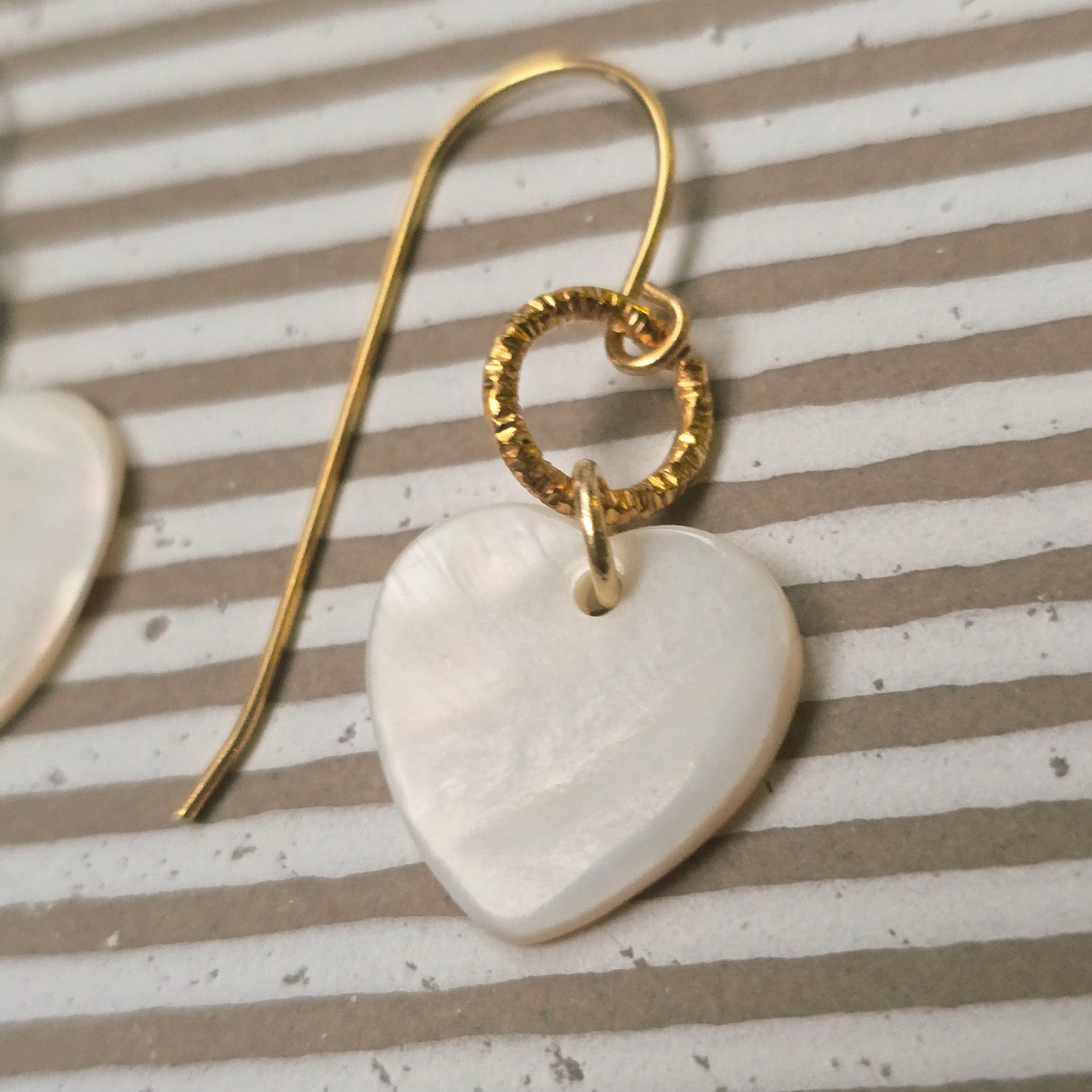 MOOCH London - Mother of Pearl Heart Earrings