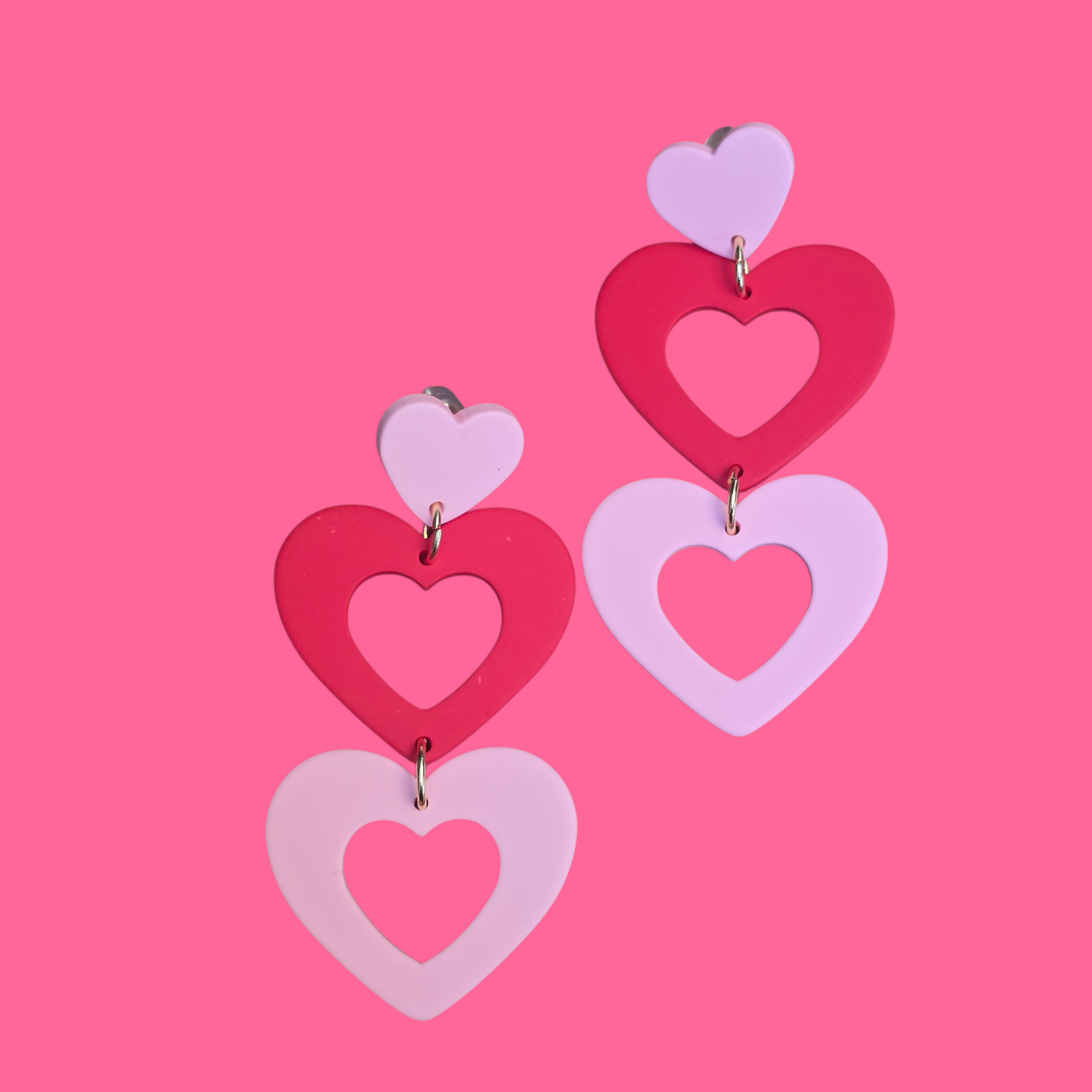 MOOCH London - Acrylic Heart Earrings