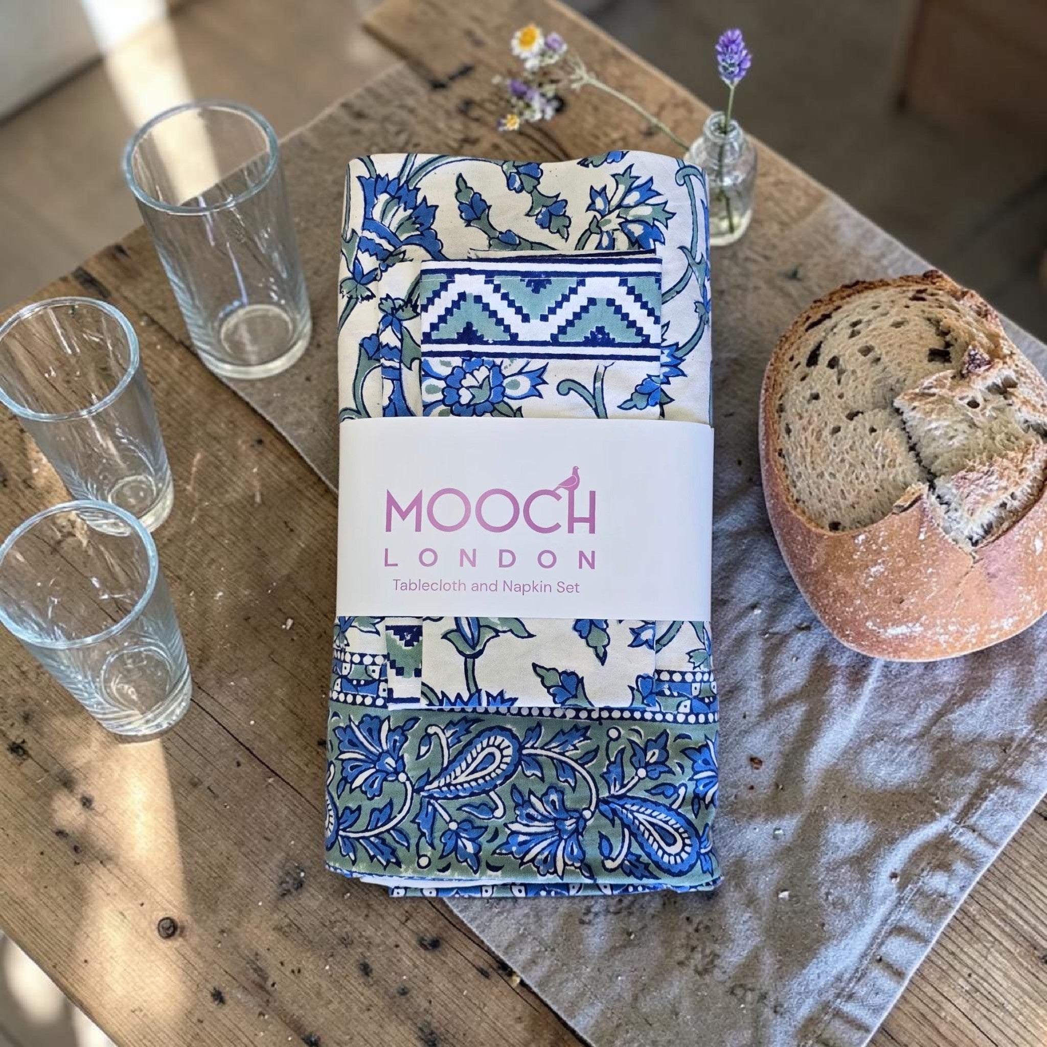 MOOCH London - Cotton Hand Block Print Tablecloth & 6 Napkins
