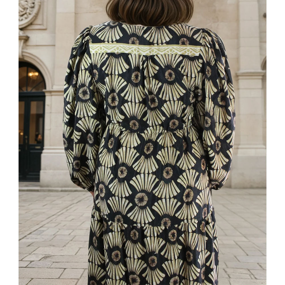 Netra - Black & Gold Fan Print Long Sleeve Dress