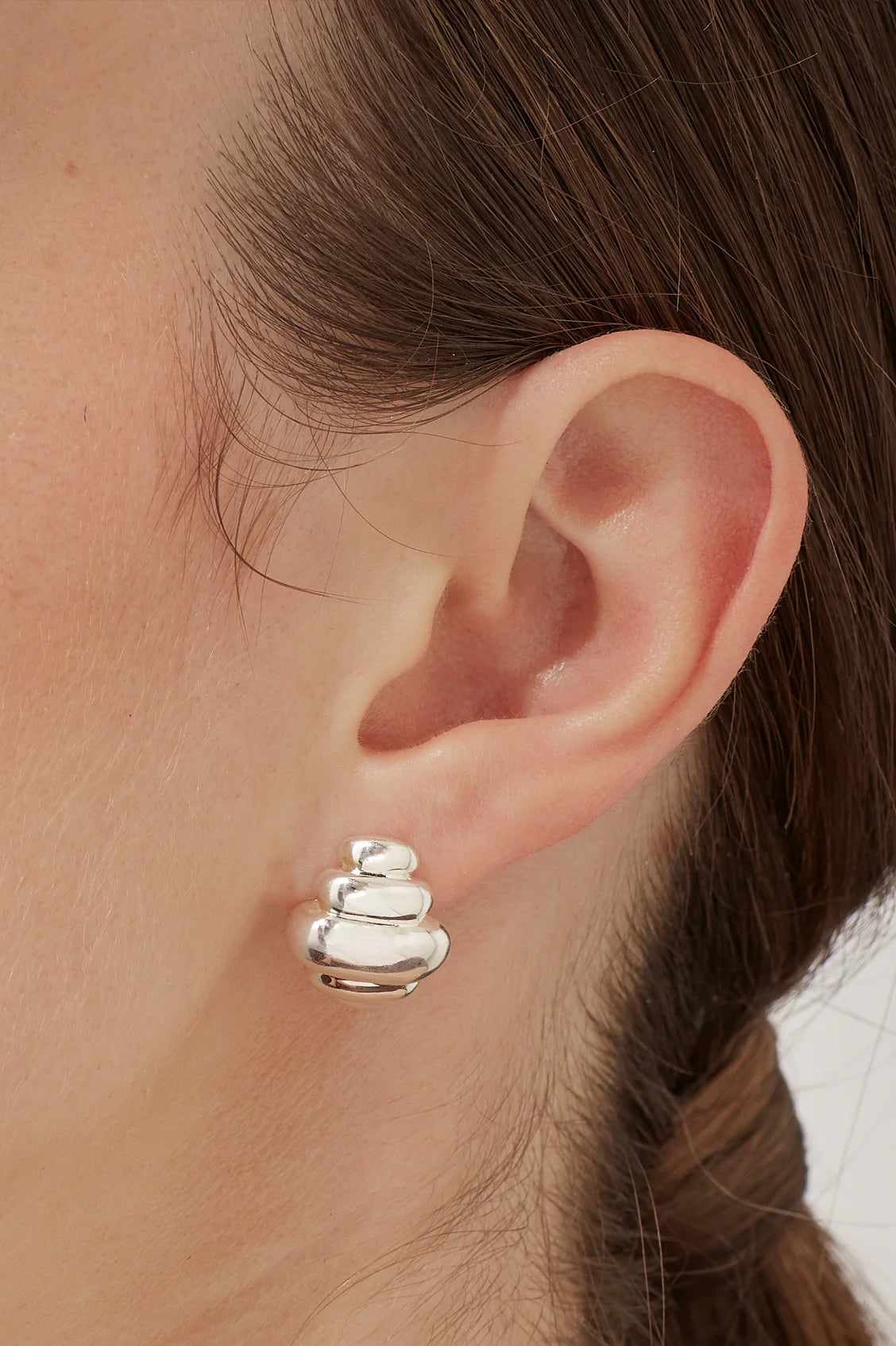 Graduating Sculptural Stud Earrings - Silver