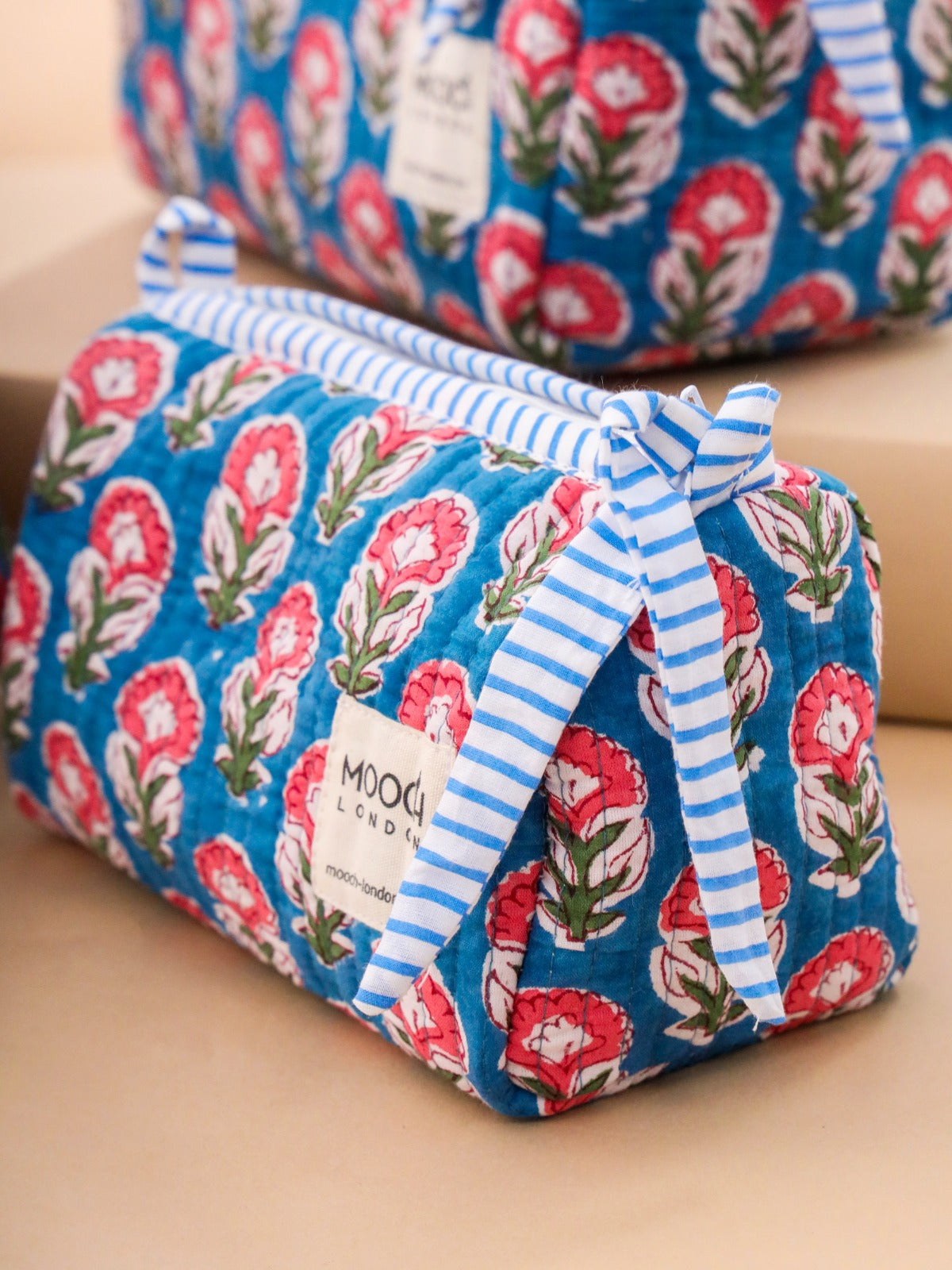 MOOCH London - Quilted Wash Bag - Large