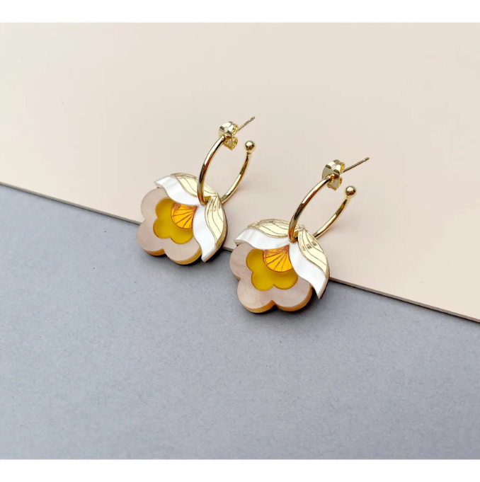 Rosa Pietsch - Anna Retro Flower Hoop Earrings: Sunshine
