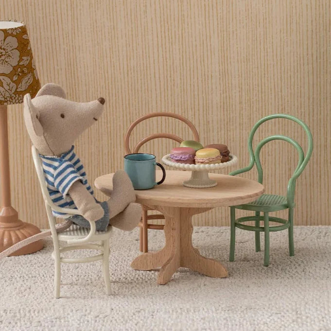 Maileg - Vintage Chair - Mouse - Off White