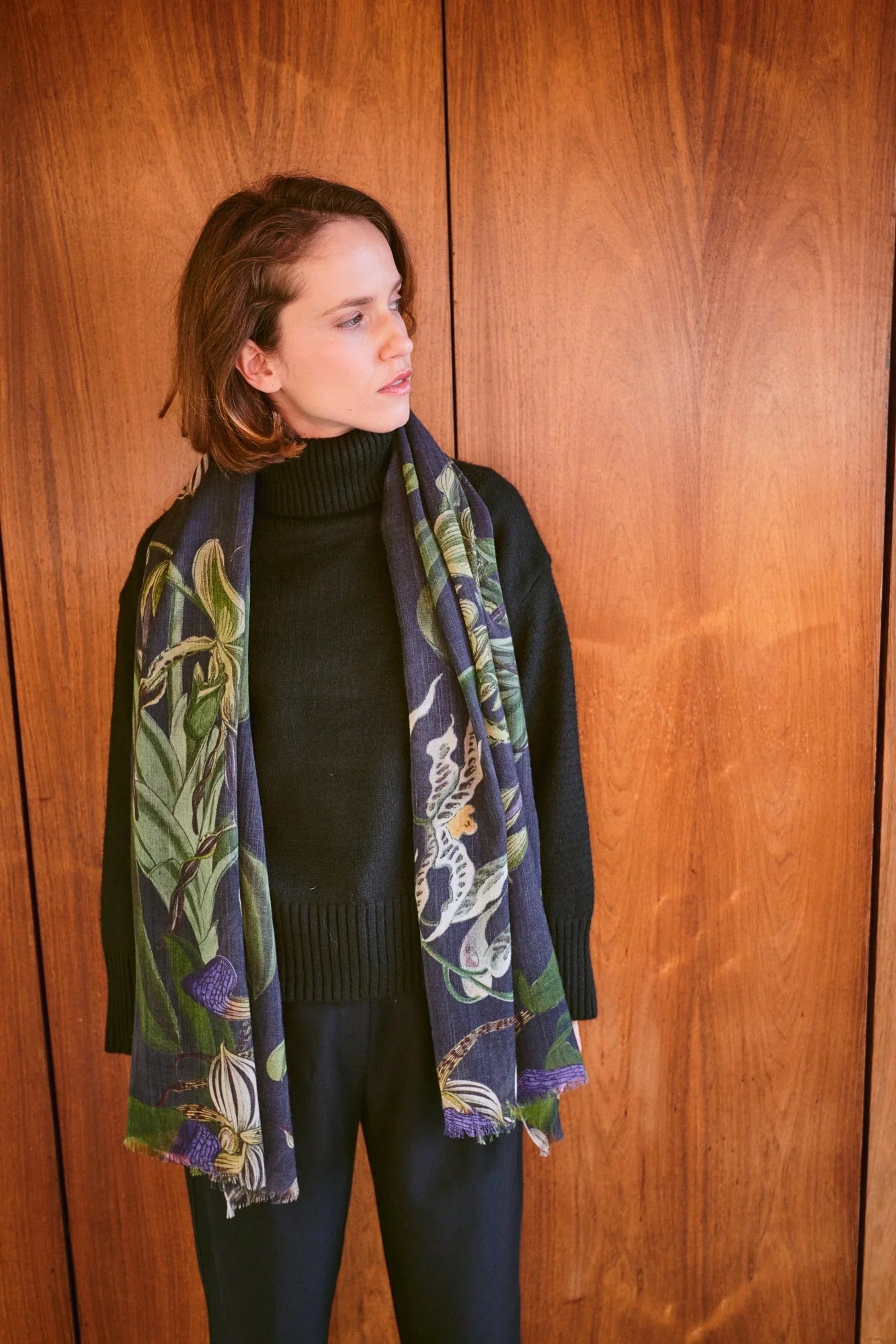 One Hundred Stars - Orchid Wool Scarf - Black