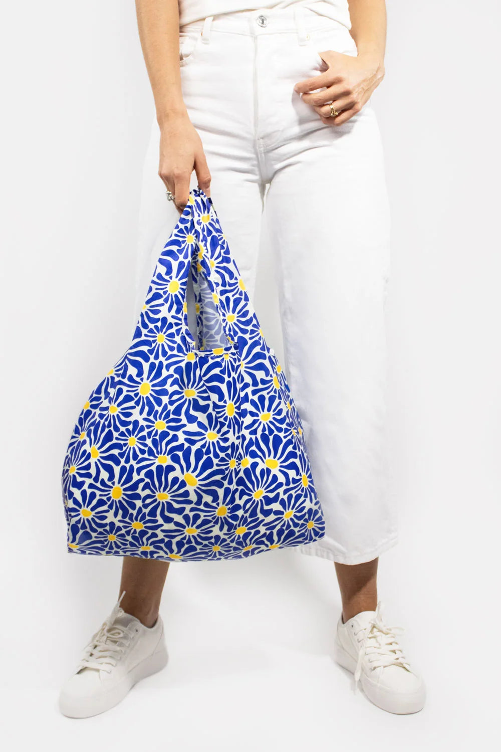 Kind Bag - Medium Reusable Bag - Abstract Flowers