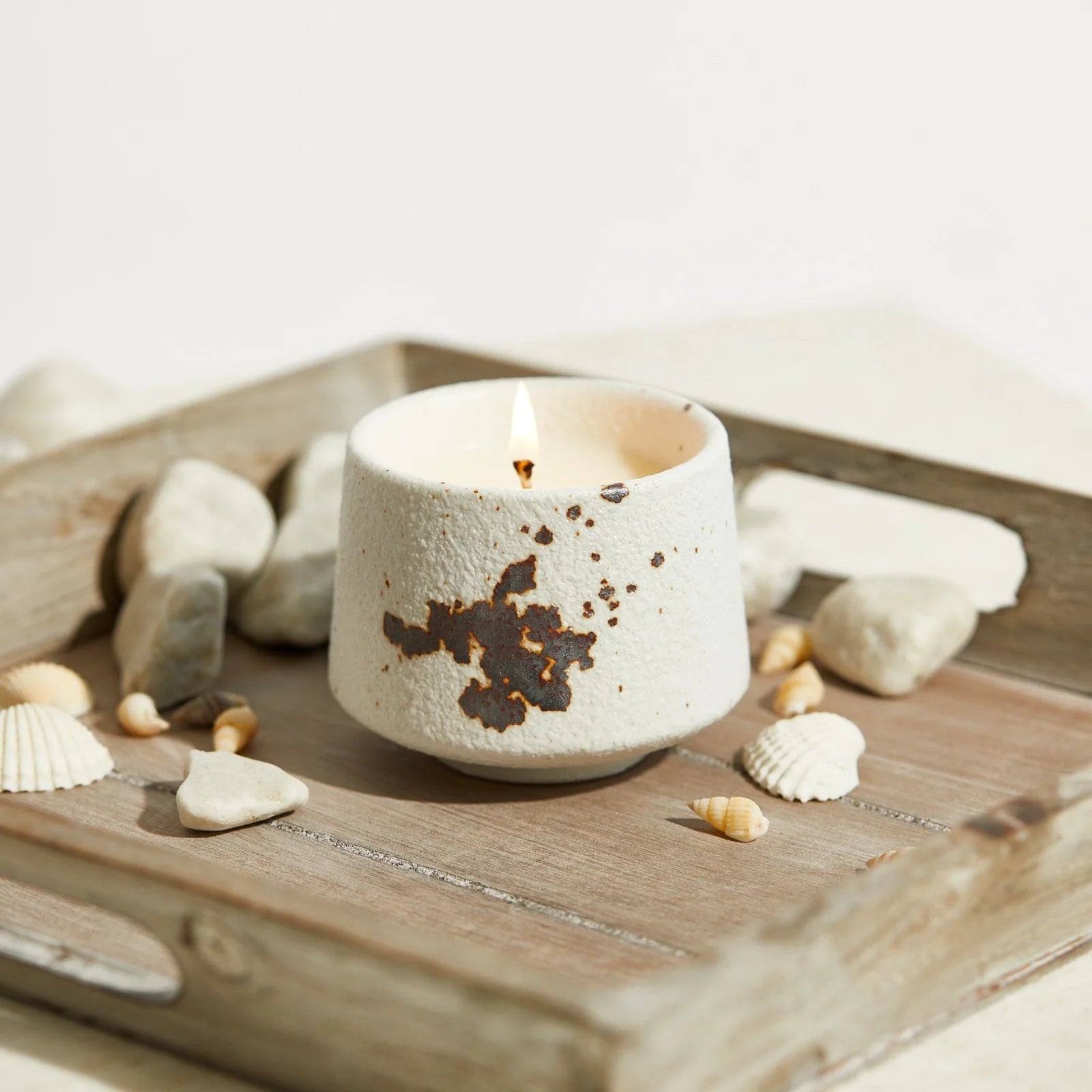 St Ives - Harlyn Candle - Sea Moss & Sandalwood