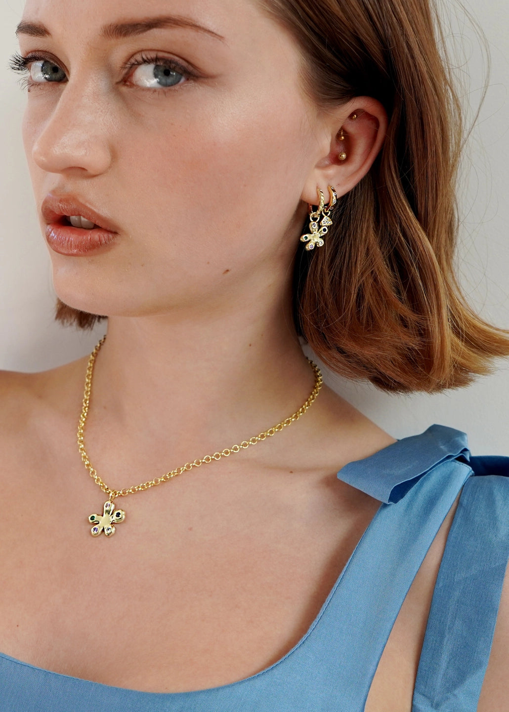 Wildflower Hoop Earrings - Gold