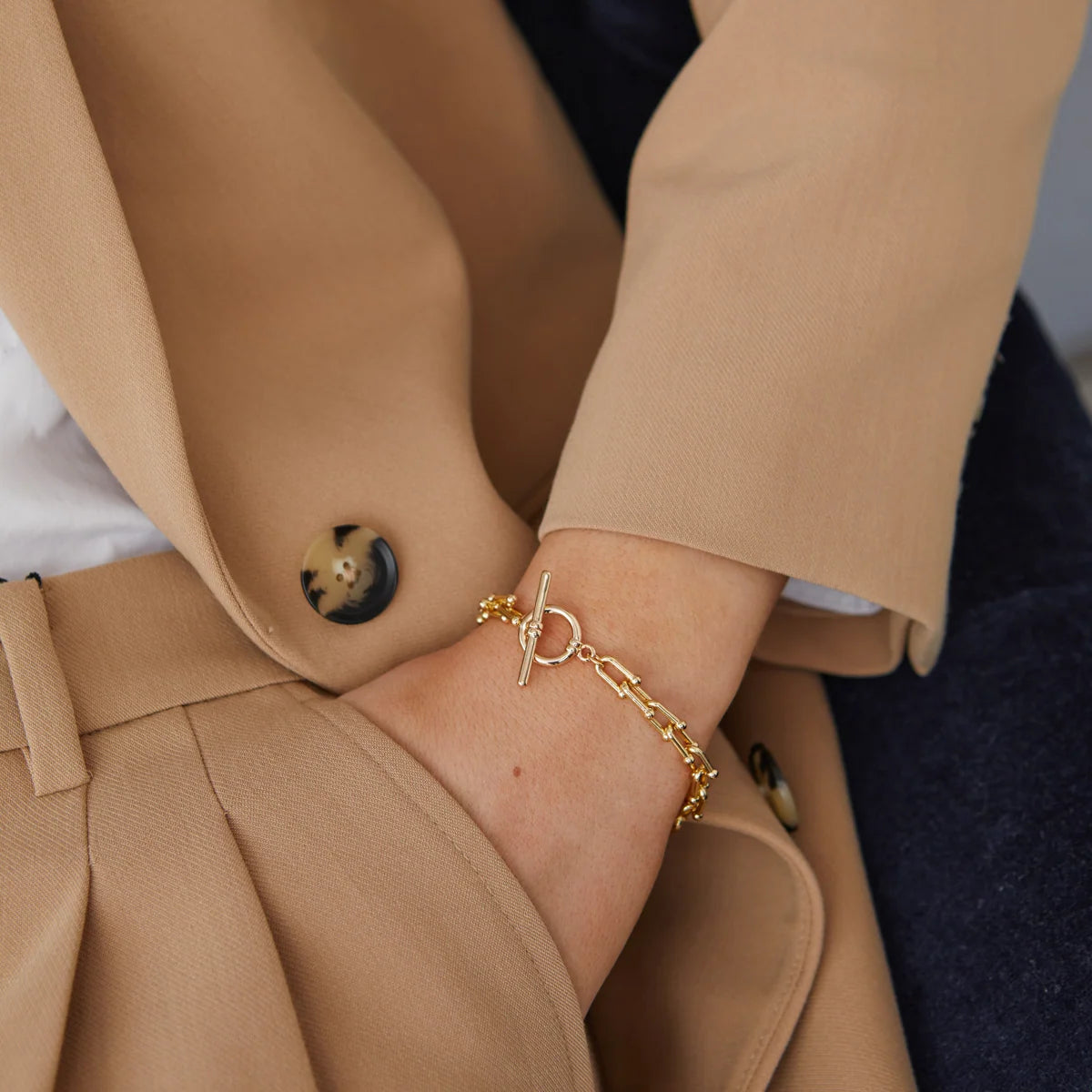 London T-bar Bracelet