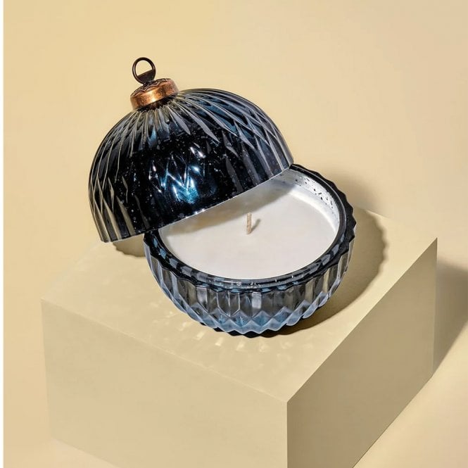 Nordic Fireside - Christmas Bauble Candle