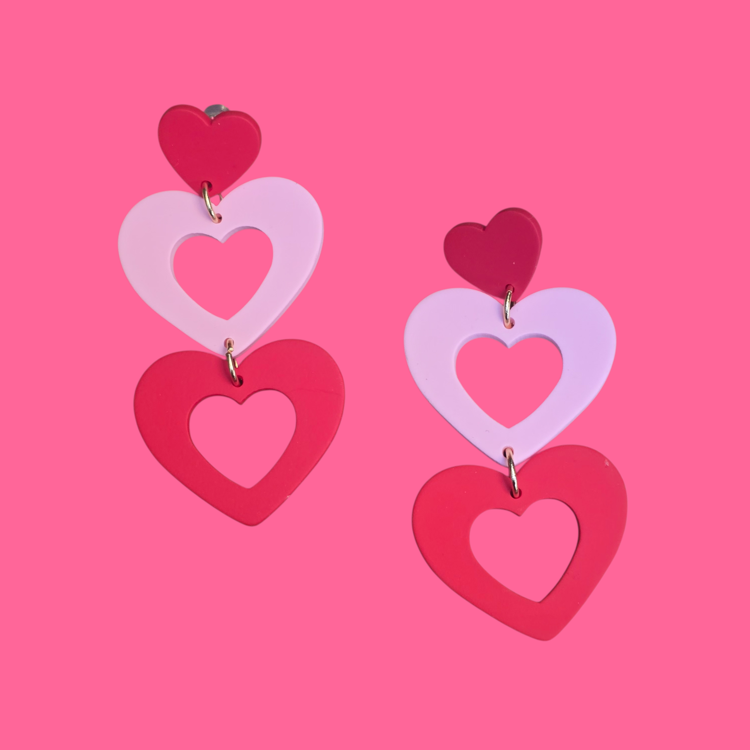 MOOCH London - Acrylic Heart Earrings