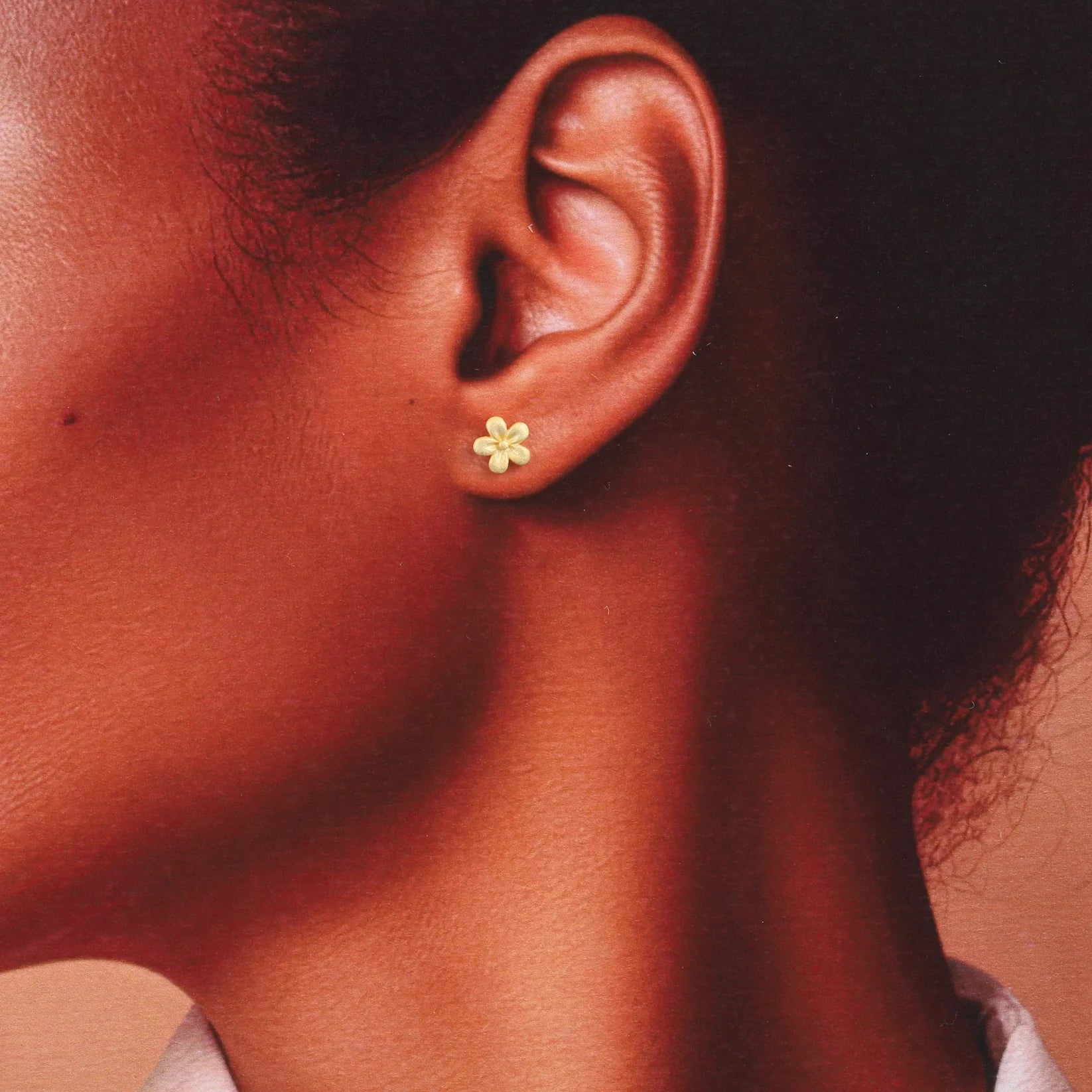 Attic - Cutie Flower Earrings - Gold