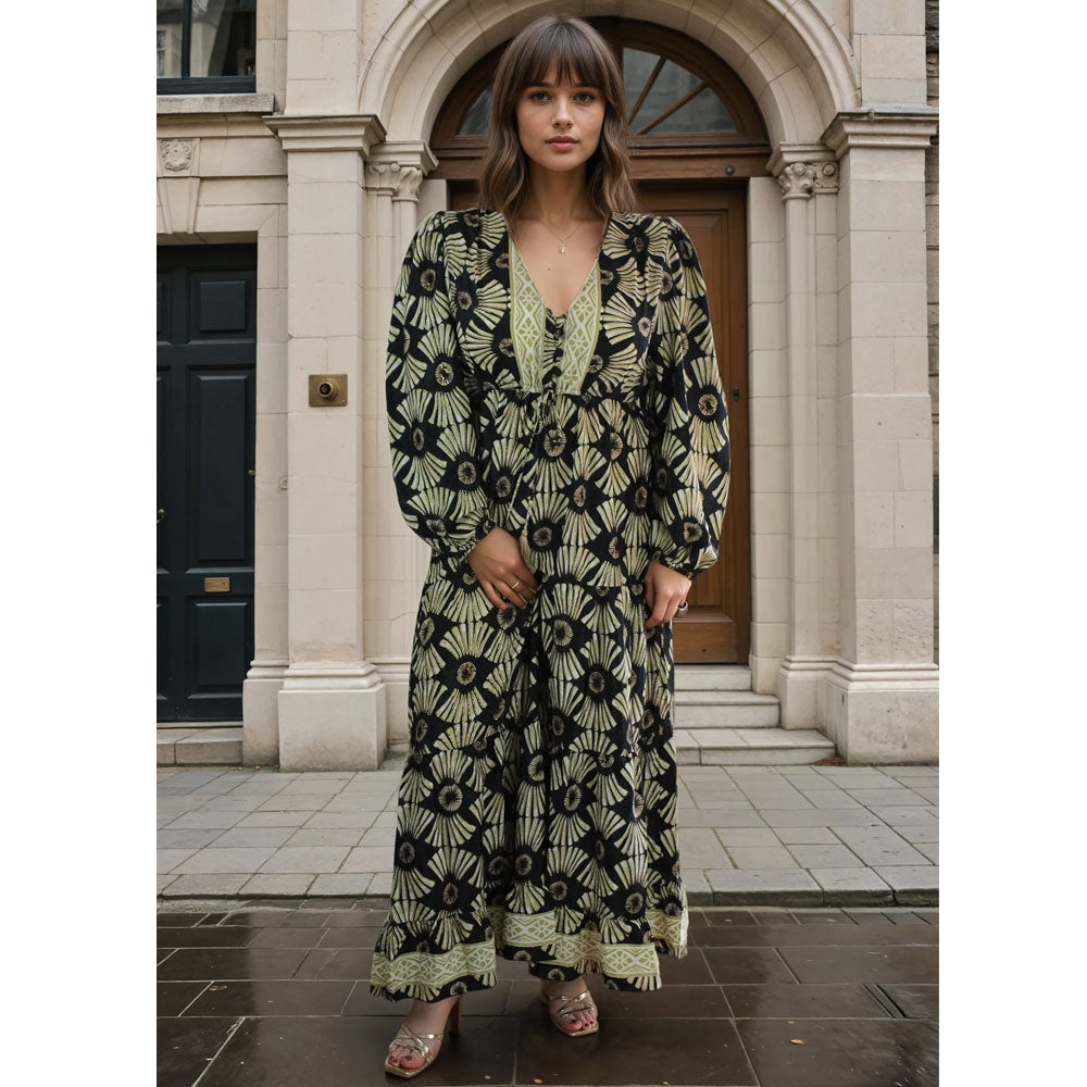 Netra - Black & Gold Fan Print Long Sleeve Dress