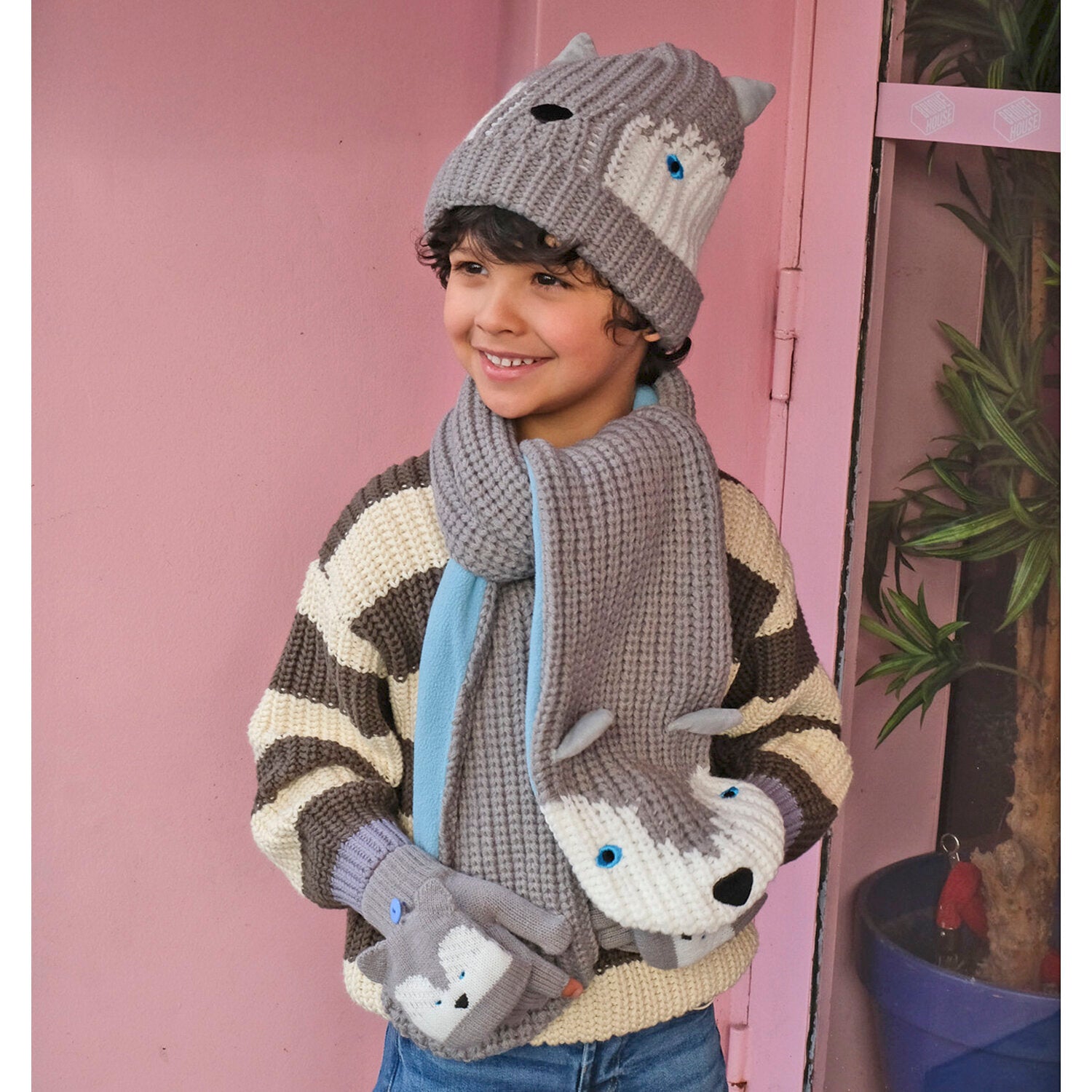 Husky Dog Knitted Hat - 7-10 Years