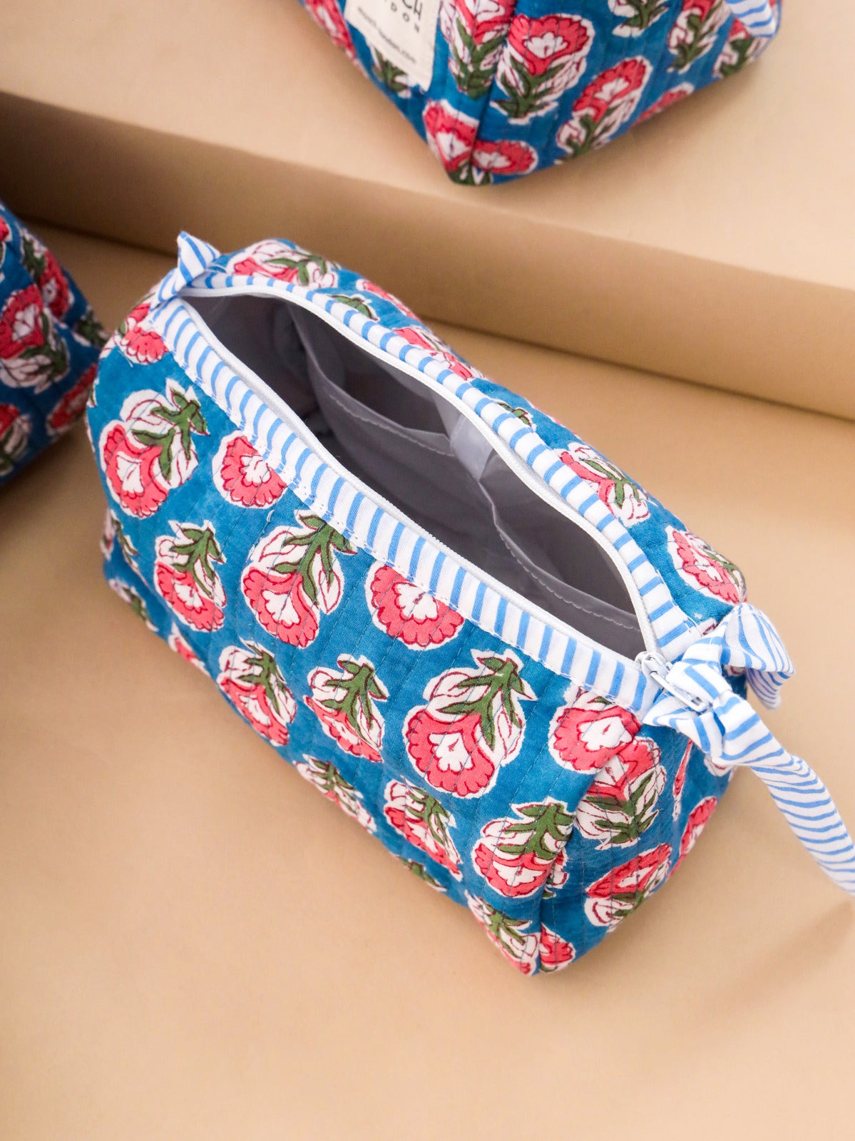 MOOCH London - Quilted Wash Bag - Medium