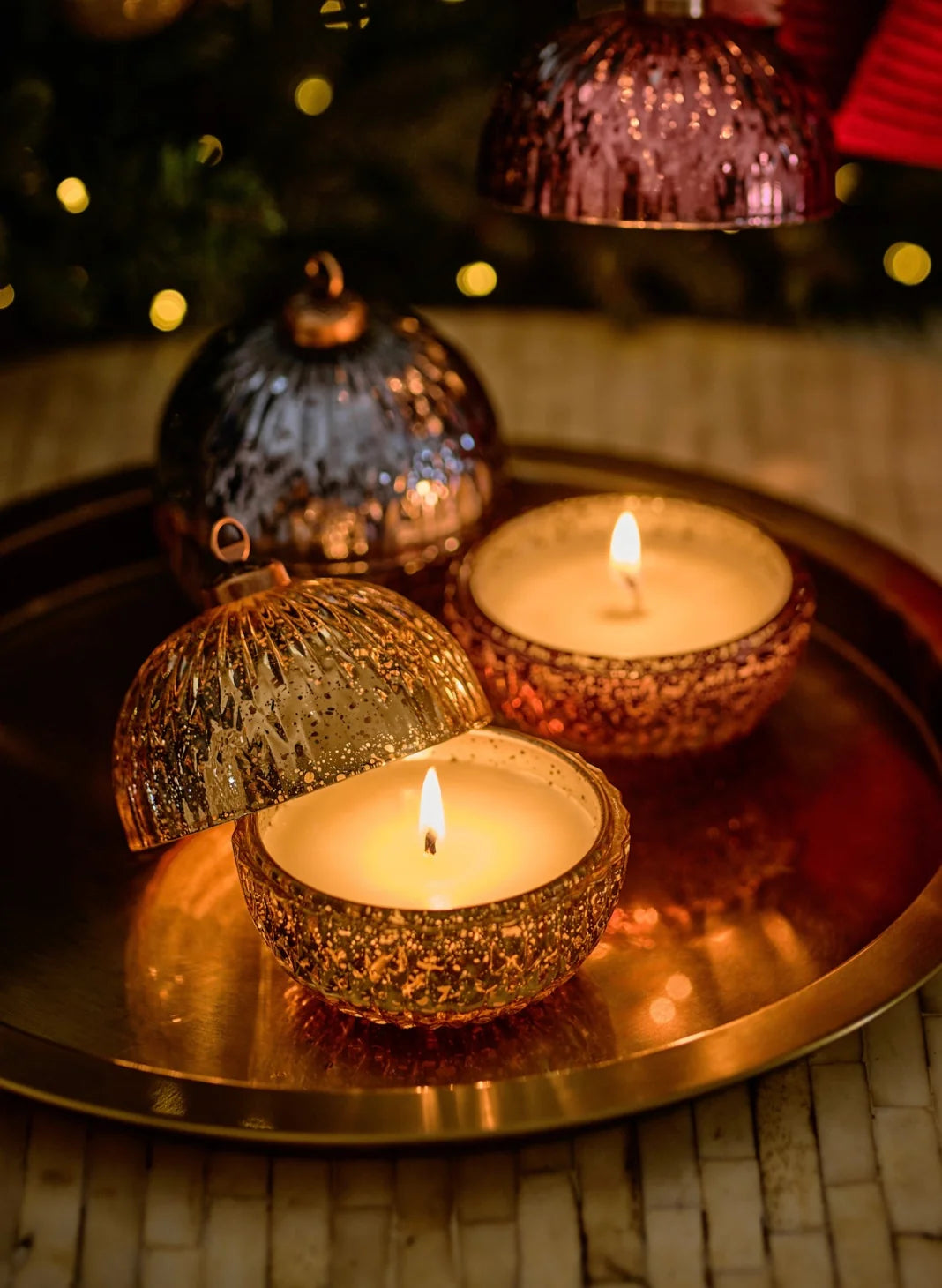 Winter Thyme - Christmas Bauble Candle