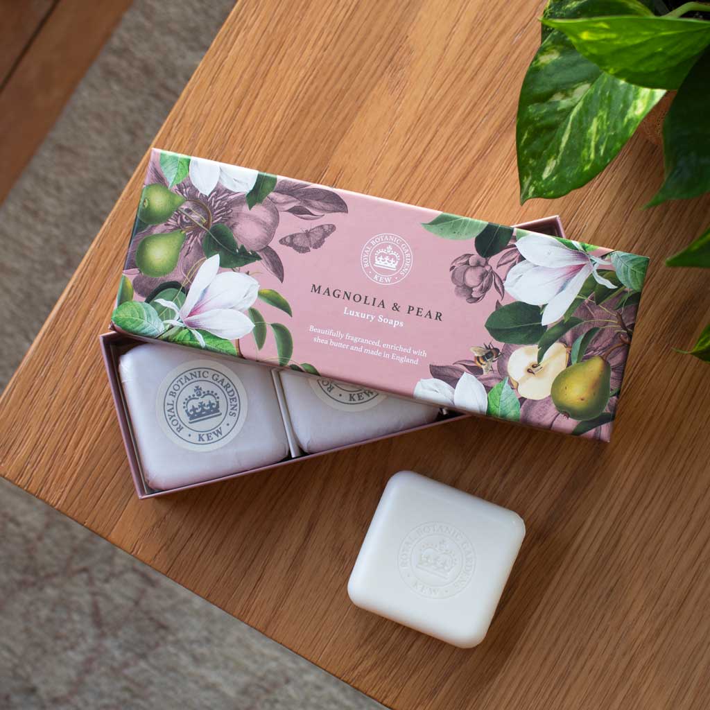 Kew Gardens Magnolia & Pear Triple Soap Gift Set
