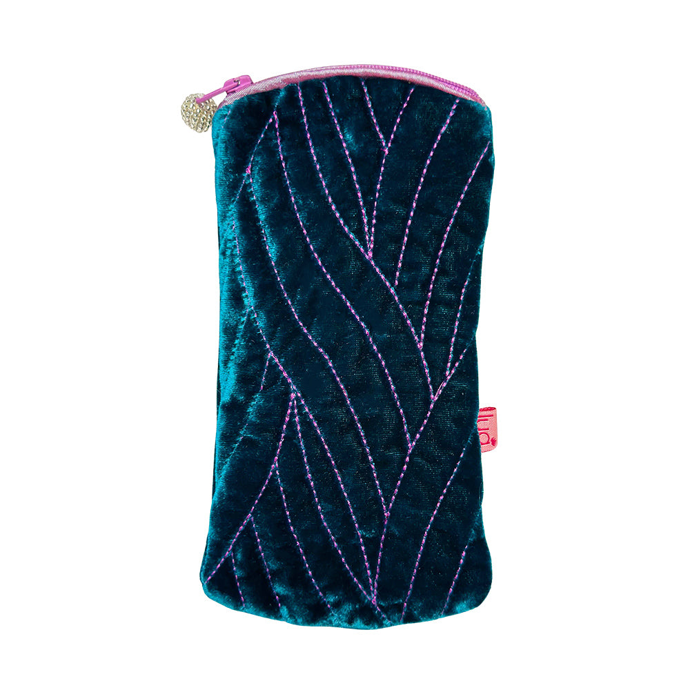 AW23 Quilted Glasses Purse Turquoise