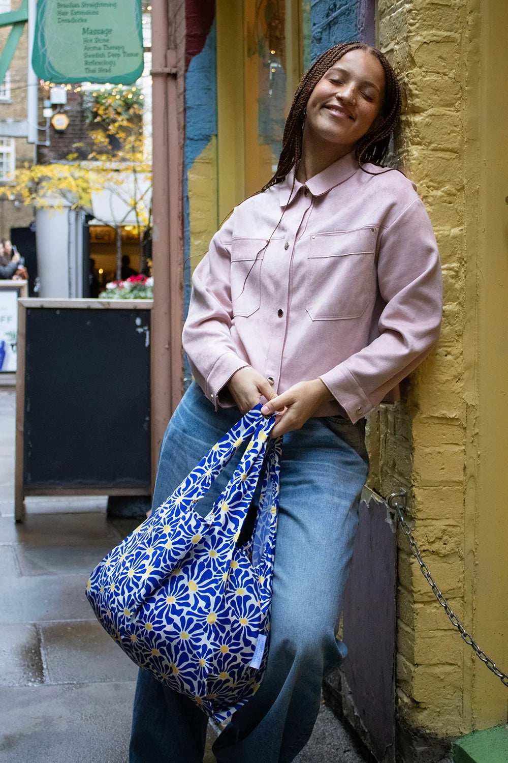 Kind Bag - Medium Reusable Bag - Abstract Flowers