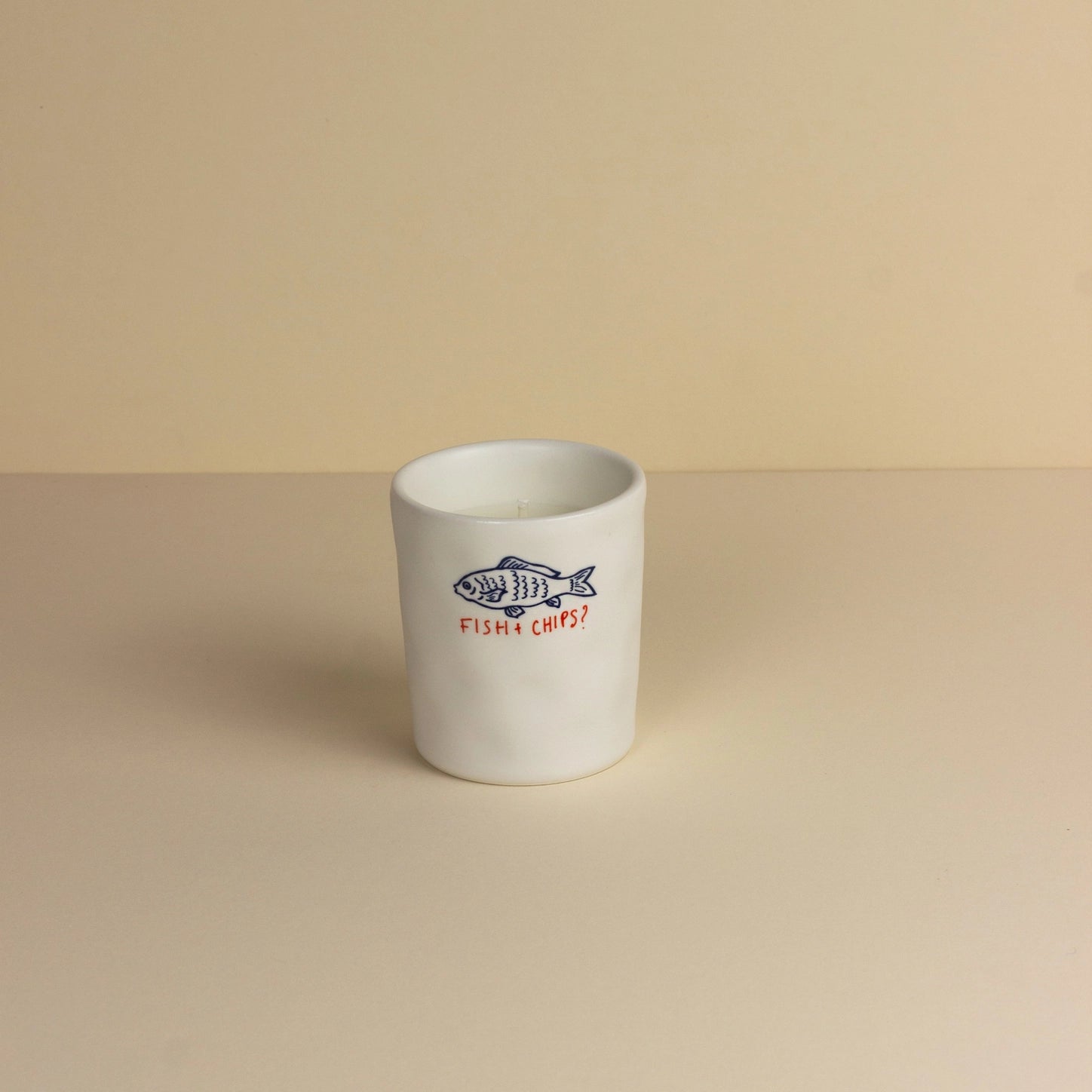 St Ives Beach Club: Fish & Chips Candle - Tomato Leaf
