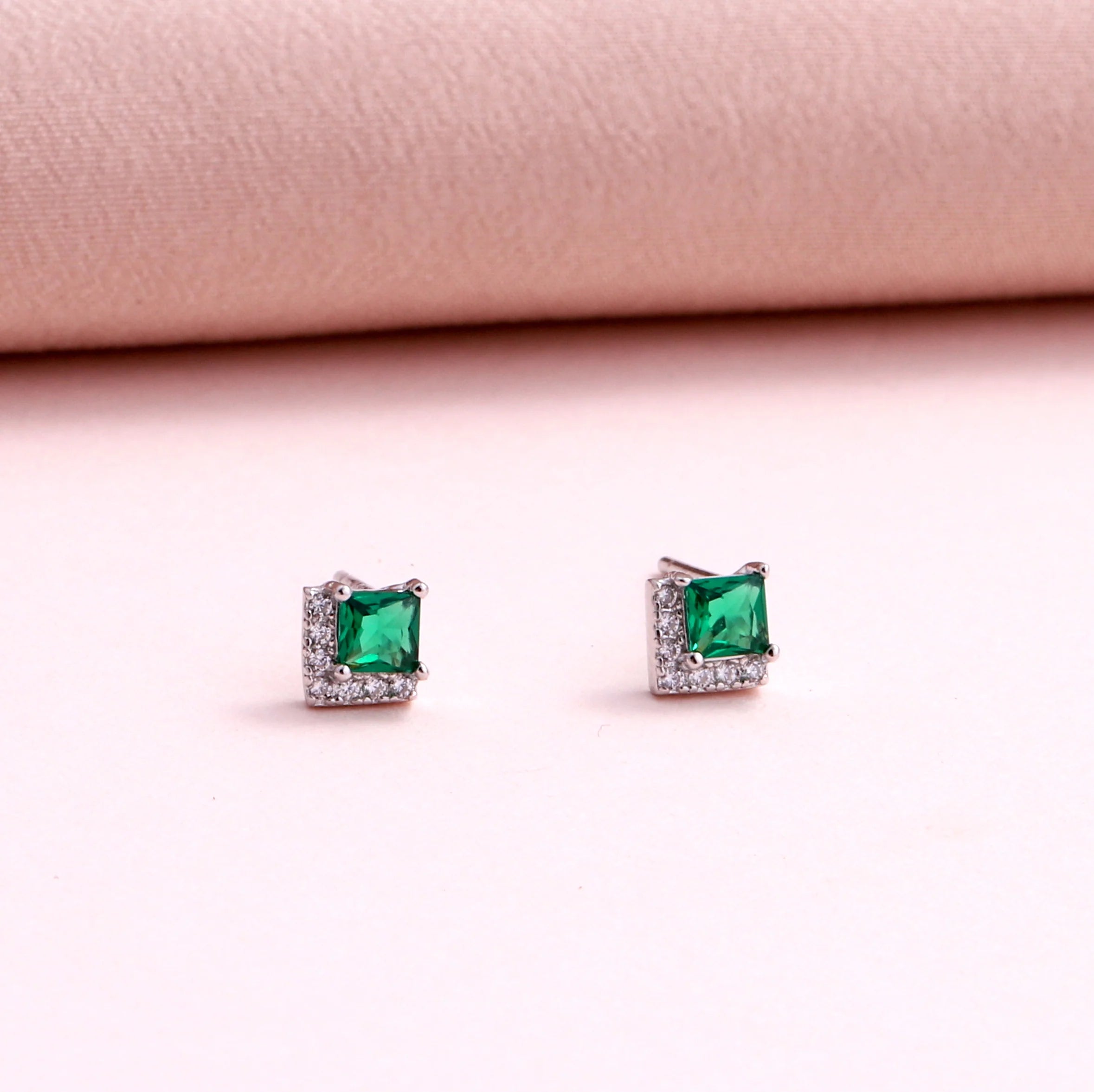 Attic - Emerald Green Gem Earrings - Silver