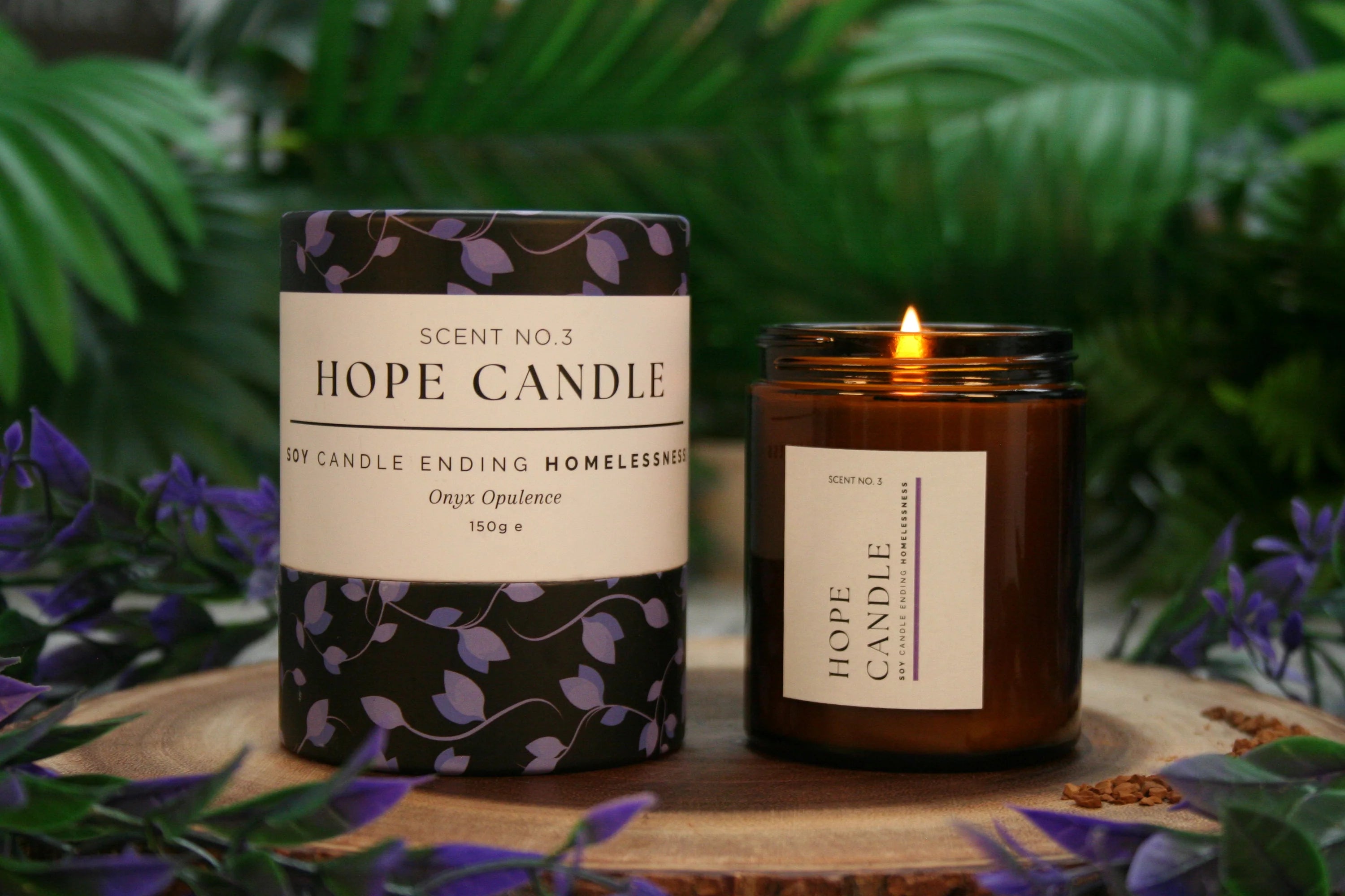 Onyx Opulence Soy Candle - 180g