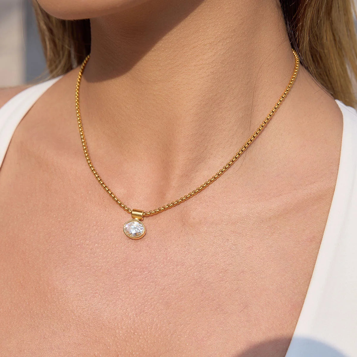 Sparkle Oval Pendant Necklace