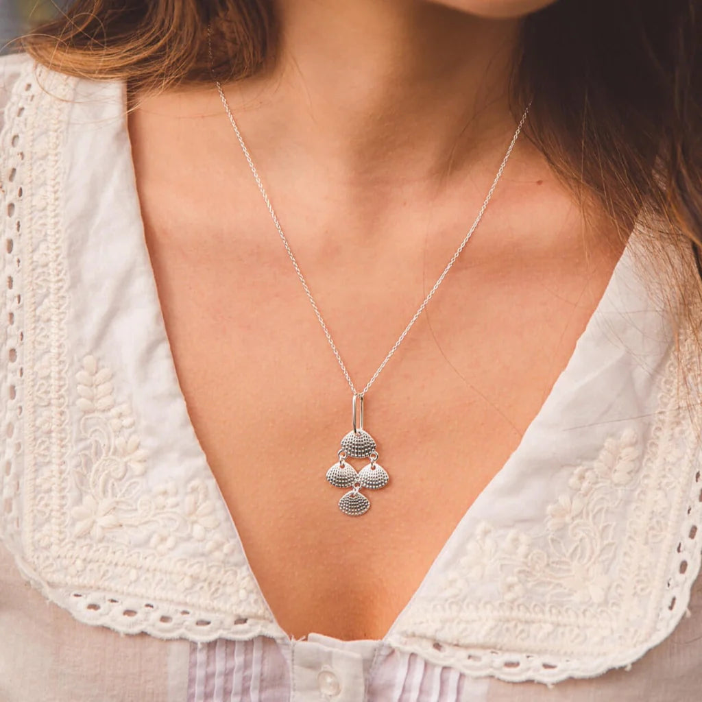 Sterling Silver Scallop Shell Drop Necklace