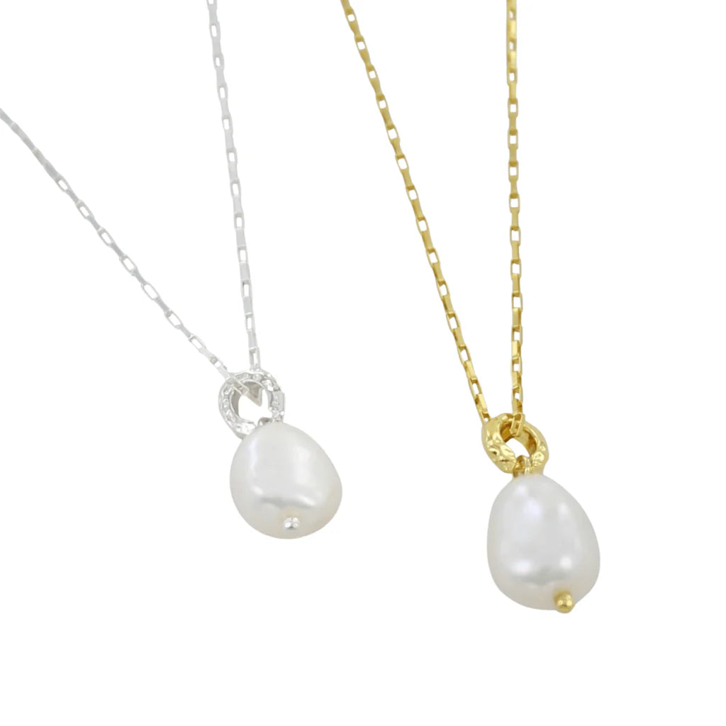 Reeves & Reeves - Pearl Drop Necklace - Silver