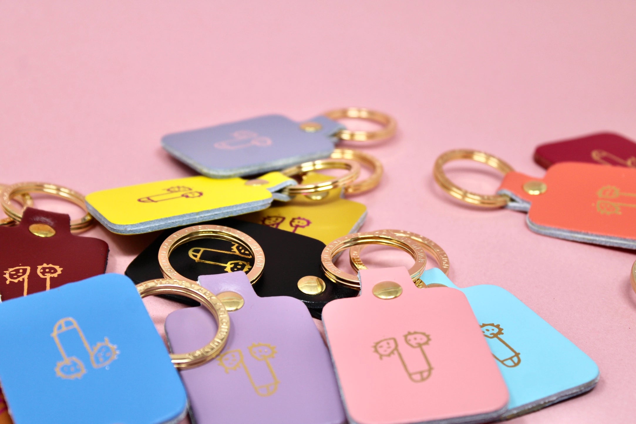 Ark - Willy Key Fob - Bright Yellow