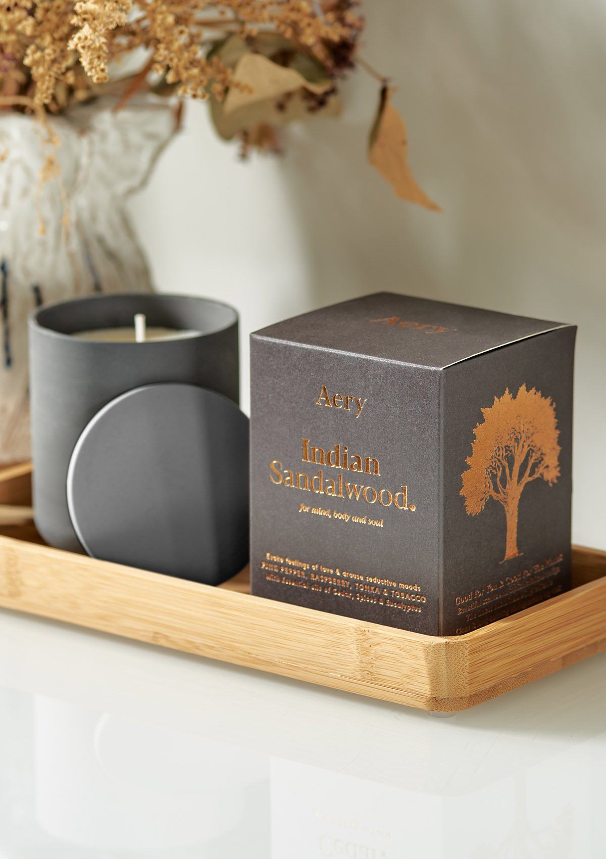 Aery -Indian Sandlewood Scented Candle